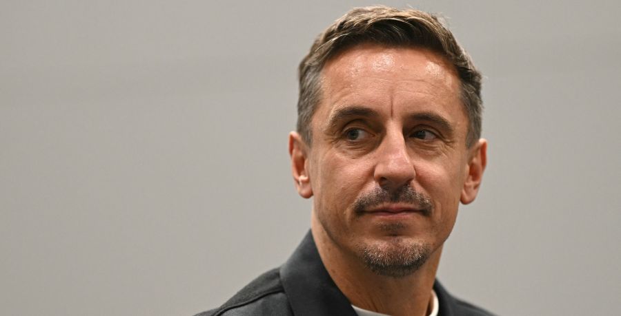 Neville kritik penyerang mahal tumpul