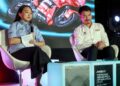 Hannah Yeoh bersama Ketua Pegawai Eksekutif Litar Antarabangsa Sepang (SIC) Petronas, Azhan Shafriman Hanif pada sidang akhbar Grand Prix Petronas Malaysia 2025 di Kuala Lumpur, kelmarin. - UTUSAN/FARIZ RUSADIO