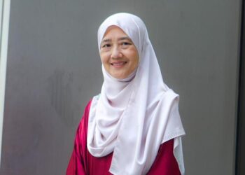 IDA RISWANA IDRIS