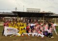 Pasukan bola sepak KVKK A dan SMK DUMA muncul juara dalam kejohanan bola sepak MSSD Jelebu menerusi kategori lelaki bawah 18 tahun dan 15 tahun selepas menewaskan lawan masing-masing dalam perlawanan akhir yang berlangsung di  Stadium Mini Majlis Daerah Jelebu, semalam.-UTUSAN/NOR SHAFIQAH MOHD.GHAZALI