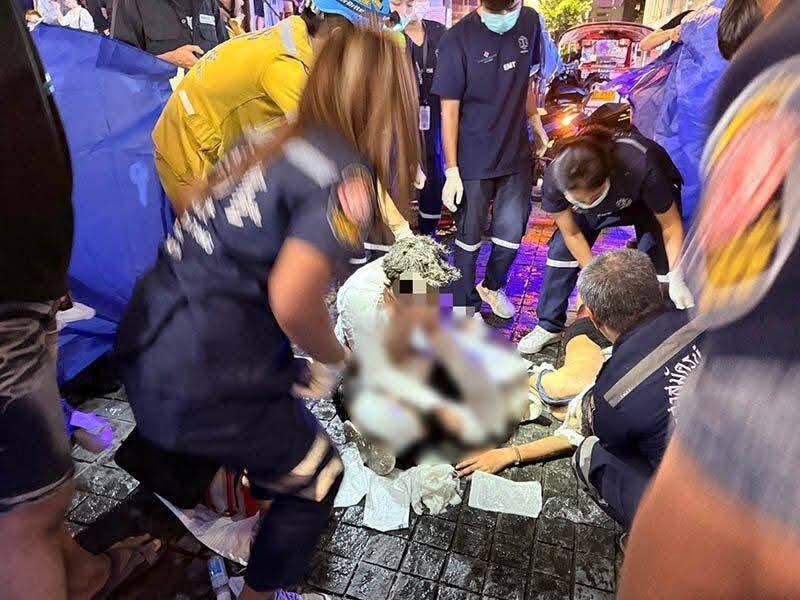 Pelancong Malaysia sempat berbual sebelum dibakar