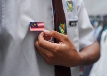 MALAYSIA tidak boleh dilihat selekeh dalam isu Jalur Gemilang apabila saban tahun isu yang sama berkenaan bendera berulang kali berlaku.
