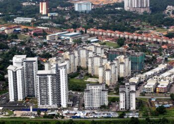 JOHOR pernah mengutarakan cadangan supaya peratusan hasil cukai yang dikutip oleh persekutuan di negeri itu dikembalikan dalam bentuk peruntukan pembangunan yang lebih besar.