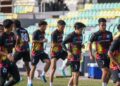 Pemain Kedah berlatih   di Stadium Sultan Abdul Halim, Suka Menanti, semalam. - UTUSAN/ SHAHIR NOORDIN