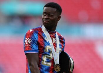 Liverpool mengadakan rundingan terus dengan Crystal Palace bagi mendapatkan khidmat kapten kelab itu, Marc Guehi. - AFP