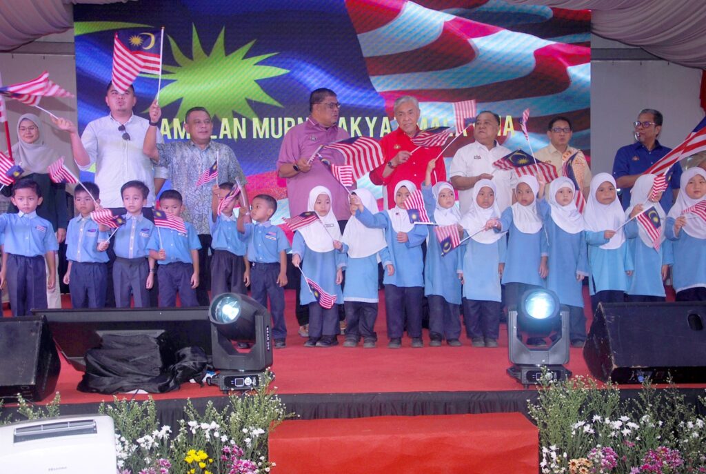 MLK zahid kemas