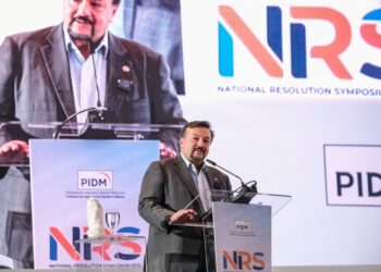 AMIR Hamzah Azizan merasmikan Simposium Resolusi Kebangsaan (NRS) di Nexus Ballroom, Connexion Bangsar South. UTUSAN/M.FIRDAUS
