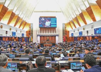 PERSIDANGAN sama ada Dewan Negara atau Dewan Rakyat sepatutnya menjadi  medan idea, hujah dan dasar demi masa hadapan negara yang lebih harmoni dan maju.