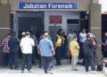 Di bawah Seksyen 332 Kanun Acara Jenayah pula memberikan kuasa kepada pegawai perubatan dengan segera melakukan bedah siasat. 
– mingguan/NAZREEN SYAH MUSTHAFA