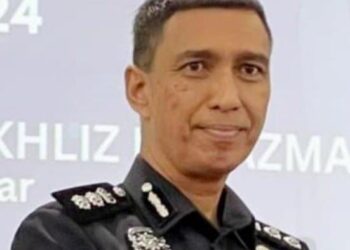 RAIZ MUKHLIZ AZMAN AZIZ