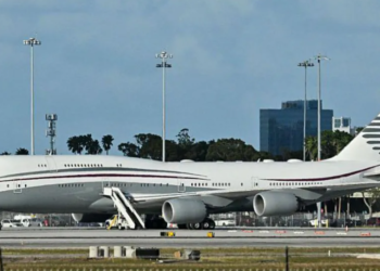 PESAWAT yang dihadiahkan oleh Qatar kepada Donald Trump dijangka digunakan sebagai Air Force One pada Februari tahun depan. – AGENSI