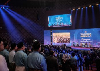 INSENTIF kenaikan gaji dan insentif yang diumumkan pada Majlis Amanat Perdana Perkhidmatan Awam Kali Ke-20 (MAPPA XX) membuka peluang bagi penjawat awam melaksanakan tugas dengan penuh komitmen, sekali gus meningkatkan kualiti hidup dan kesejahteraan mereka.