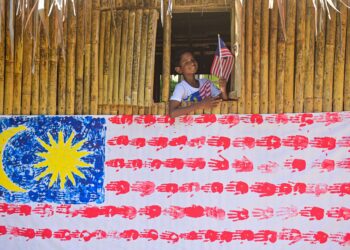 IA bukan sahaja membantu mengangkat martabat bahasa Orang Asal ke tahap lebih tinggi, tetapi turut membuka ruang kepada pelajar Orang Asal untuk berbangga dengan identiti mereka.