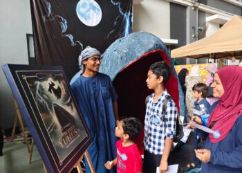 Reruai ikan nun dan sejarah Nabi Yunus AS mendapat sambutan hangat pengunjung.