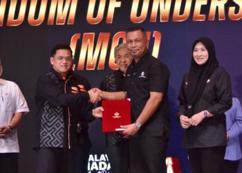 SF yang juga syarikat bersekutu KPF diberikan tanggungjawab untuk mengendalikan operasi Pusat Mengumpul Sawit (PMS) di Felda Bukit Damar, yang kini dikenali sebagai PMS Damar Berkat.