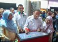 ANWAR Ibrahim menyempurnakan Majlis Pecah Tanah Residensi Aman Madani di Bandar Sri Permaisuri, Cheras.