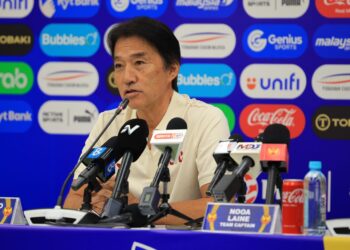 KATSUHOTO Kinoshi menjawab soalan dalam sidang àkhbar properlawanan Piala Sumbangsih di Stadium Sultan Ibrahim, Iskandar Puteri.