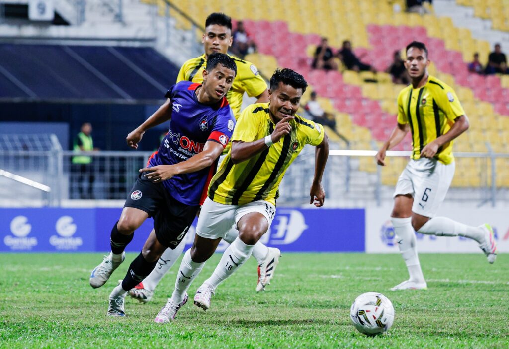 PDRM, DPMM FC kongsi mata di Selayang