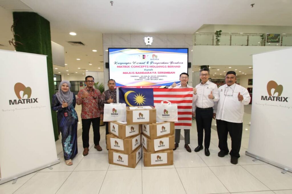 Matrix Concepts lancar kempen kibar Jalur Gemilang 1 WhatsApp Image 2025 08 12 at 15.46.29