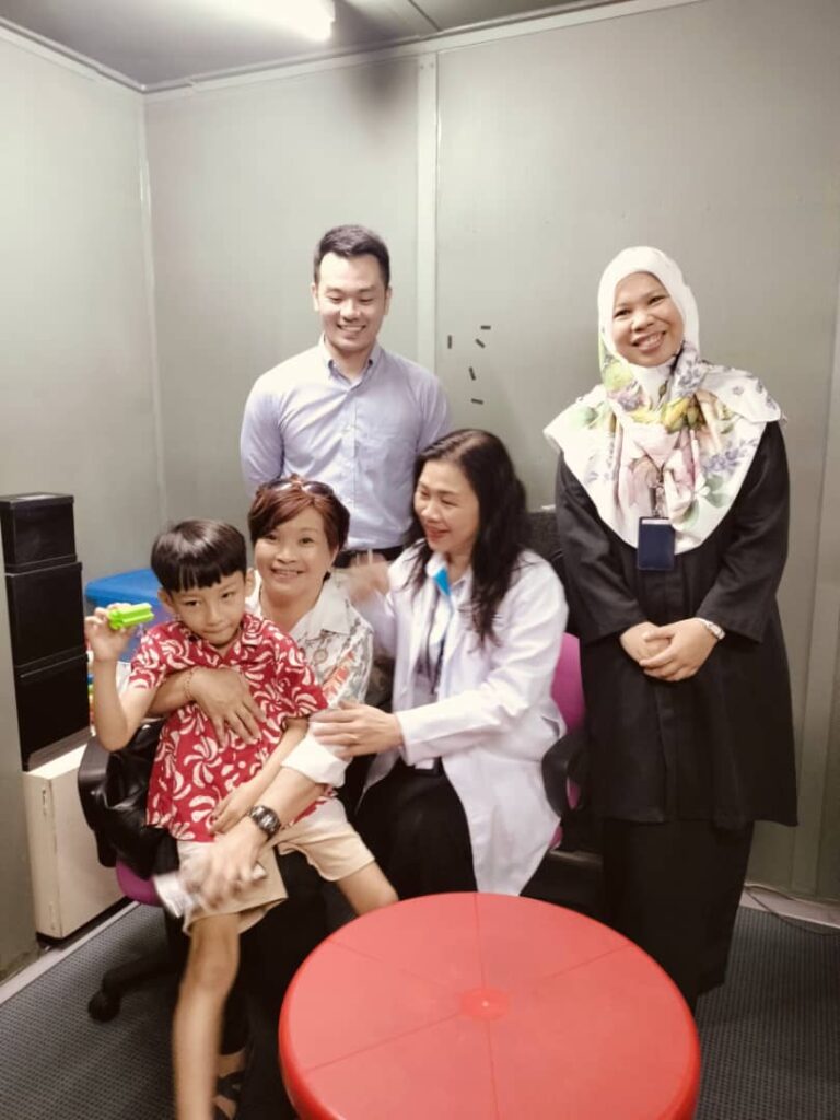 Malaysia cipta sejarah, laksana pembedahan implan koklea pintar kanak-kanak pertama di Asia Tenggara 1 WhatsApp Image 2025 08 12 at 17.56.17