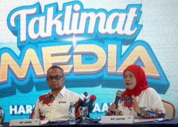 JULINA Johan pada Taklimat Media sempena sambutan Hari Kebangsaan dan Hari Malaysia (HKHM) 2025 di Putrajaya. - UTUSAN/FAISOL MUSTAFA