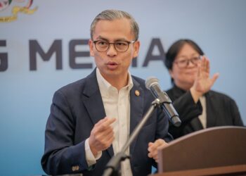 FAHMI FADZIL