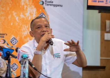 KETUA Pegawai Operasi (COO) Sekretariat PLTdL25, Emir Abdul Jalal memaklumkan penganjur menerima maklum balas segera daripada pasukan ProTeam Sepanyol itu selepas Cofidis menarik diri, Khamis lalu-IHSAN PLTdL25