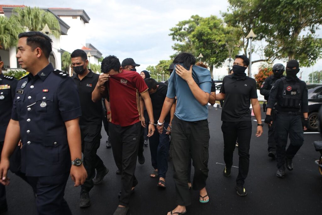 Empat penjenayah dituduh bunuh polis 1 WhatsApp Image 2025 08 25 at 10.45.05 f3a3f9d1