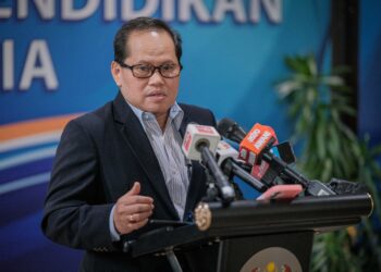 MOHD AZAM AHMAD