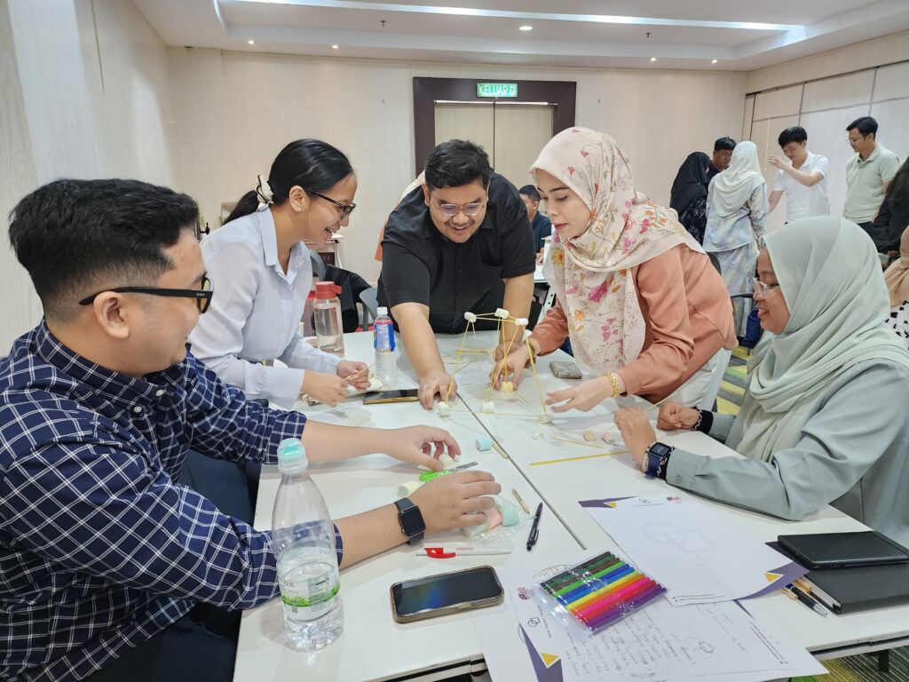 PERKESO, Pepper Labs tingkatkan kemahiran graduan menganggur melalui Biasiswa Google Career Certificates