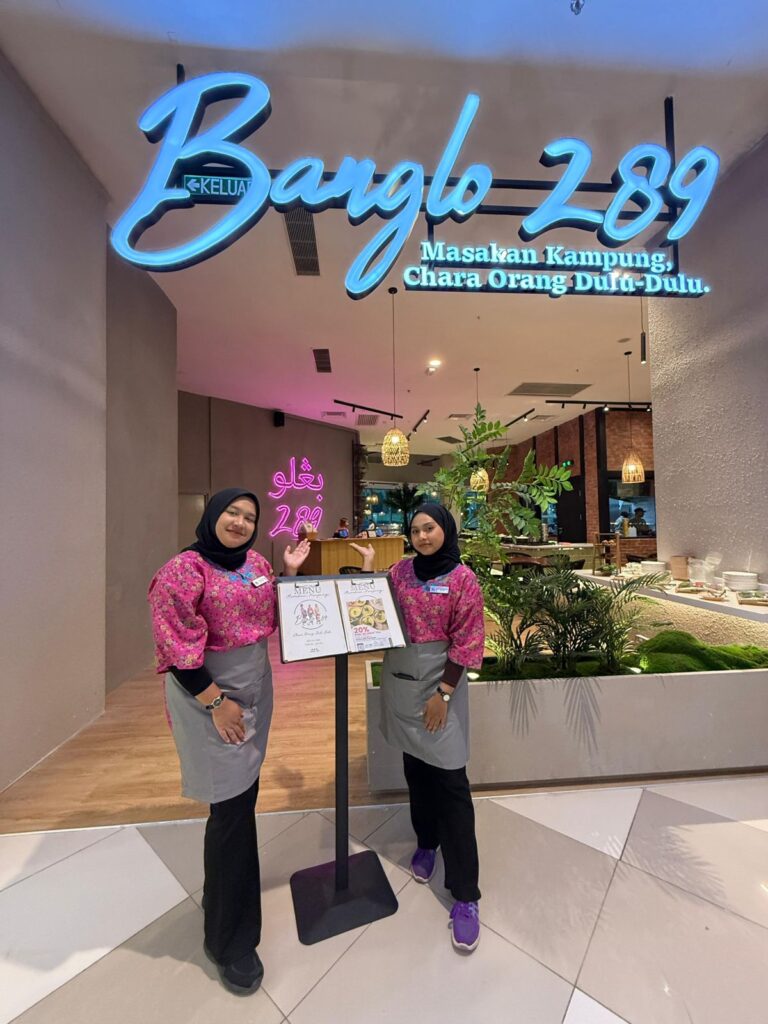 Banglo 289 buka cawangan ketiga, rai merdeka dengan sajian masakan kampung 1 banglo