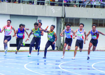 AKSI atlet dalam acara 4x100 meter bawah 18 tahun (B-18) lelaki pada Kejohanan Olahraga Majlis Sukan Sekolah Malaysia (MSSM) 2025 kali ke-65 di Stadium Tuanku Syed Putra, Kangar, kelmarin. Acara itu dimenangi oleh kuartet Sabah dengan catatan 40.89 saat yang juga rekod baharu kejohanan.