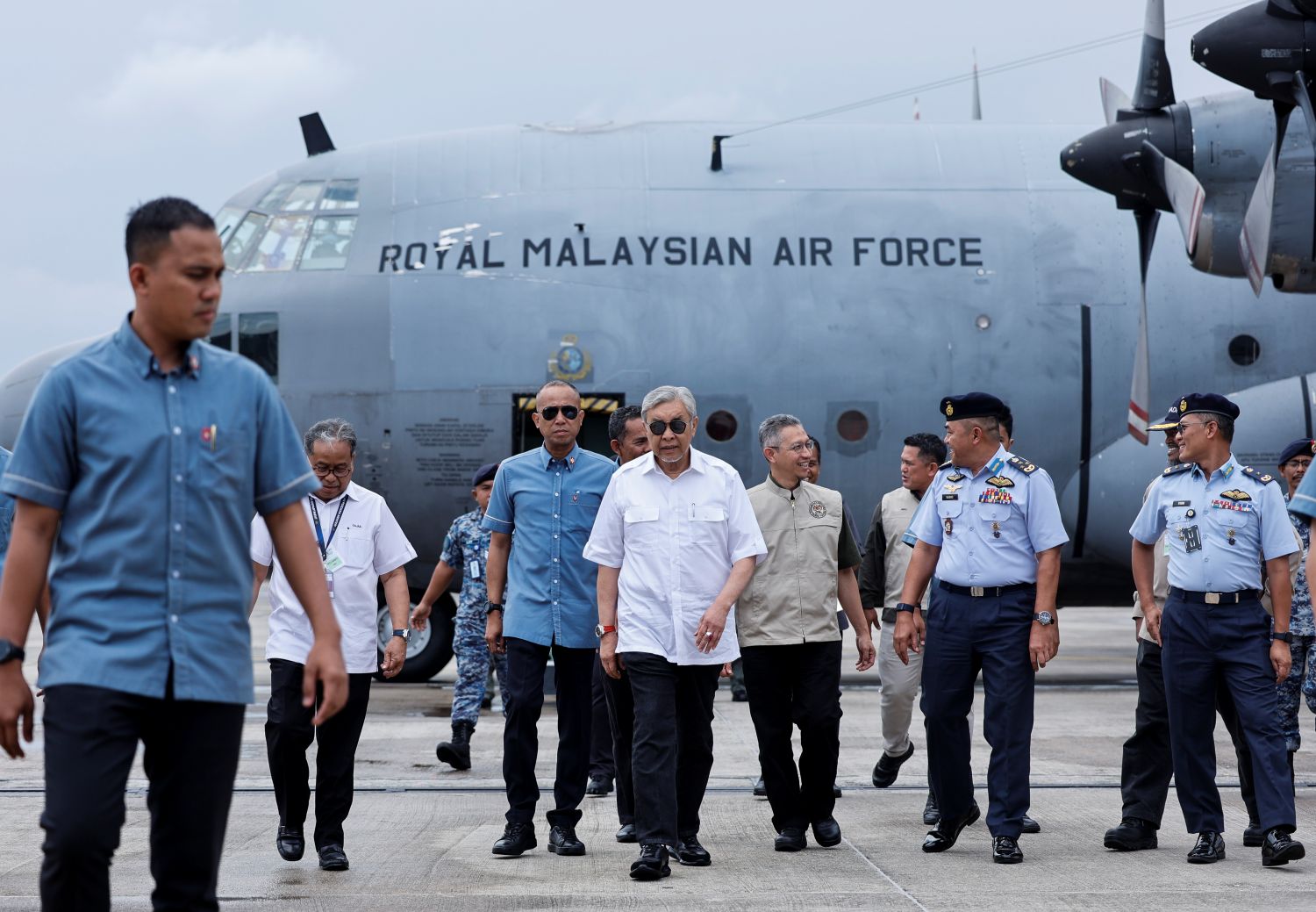 operasi pembenihan awan048