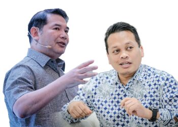 RAFIZI RAMLI dan NIK NAZMI NIK AHMAD