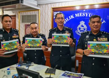 MOHD. Khairi Khairudin (dua dari kanan) dalam sidang akhbar berhubung program RXZ Members 7.0 2025 di Ibu pejabat Polis Kontinjen (IPK) Kuala Terengganu, Terengganu, hari ini. -UTUSAN/PUQTRA HAIRRY