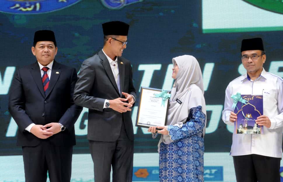 Johor keluarkan pensijilan halal dalam tempoh 30 hari 1 110925 JHR Halal 30hari