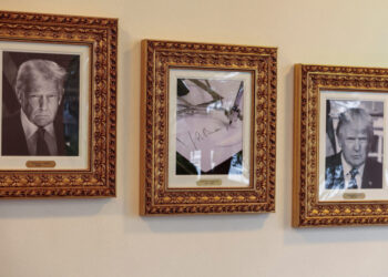 IMEJ autopen digunakan bagi menggantikan potret Joe Biden di Rumah Putih. – AGENSI