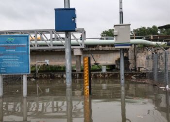ORANG awam dinasihatkan supaya sentiasa berhati-hati dan melaksanakan semakan laluan jalan raya sebelum memulakan perjalanan.