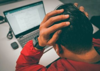 MENURUT Pertubuhan Kesihatan Sedunia (WHO), dianggarkan 15 peratus daripada golongan pekerja mengalami satu atau lebih bentuk gangguan mental.