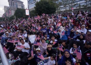 SAMBUTAN Hari Malaysia tidak boleh bersifat simbolik tetapi disertai kefahaman, penghargaan dan tindakan konkrit menjurus kesaksamaan dan perpaduan tulen.
