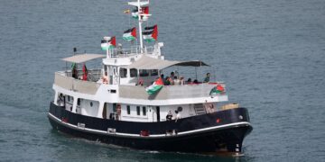SATU daripada bot yang membawa sukarelawan misi Global Sumud Flotilla berlayar ke Gaza dari Barcelona, Sepanyol baru-baru ini. – AFP