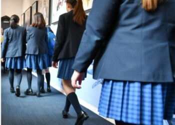 META dikecam selepas menggunakan gambar murid perempuan bagi mempromosi aplikasi Threads. - AGENSI