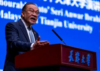 ANWAR IBRAHIM