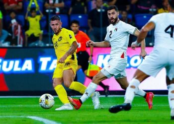 RODRIGO Holgado ketika beraksi menentang Palestin pada Isnin lalu di Stadium Sultan Ibrahim.-IHSAN MALAYSIA NT