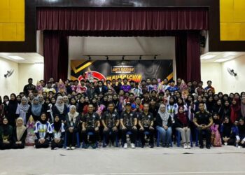 SERAMAI 112 pelajar daripada 13 institusi pengajian tinggi awam dan swasta (IPTA/IPTS) menghadiri Program Eksplorasi Antirasuah Angkatan Mahasiswa Antirasuah (AMAR) 2025 di pekarangan SPRM Selangor.