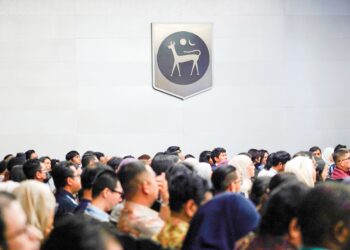WALAUPUN terdapat ruang untuk penurunan selanjutnya berdasarkan data inflasi, tindakan sedemikian akan mendedahkan semula ringgit kepada risiko tekanan.