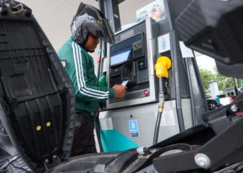 PROGRAM Budi95 dijangka memberikan penjimatan sebanyak RM1.69 bilion setahun, mewakili pengurangan sebanyak 16.5 peratus daripada beban subsidi petrol semasa yang mencecah RM10.248 bilion.