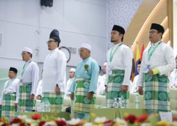 TUAN Ibrahim Tuan Man merasmikan Muktamar Dewan Pemuda Pas Ke-66 di Kompleks Pas Kedah, Alor Setar, Kedah.