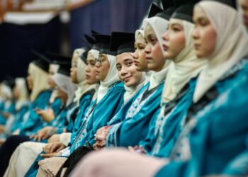 UNIVERSITI Islam Antarabangsa Malaysia (UIAM) menyambung warisan roh persaudaraan merentas kaum dan kecerdasan budaya dalam konteks global dengan menjadikan prinsip Madani, ilmu dan akhlak sebagai panduan.