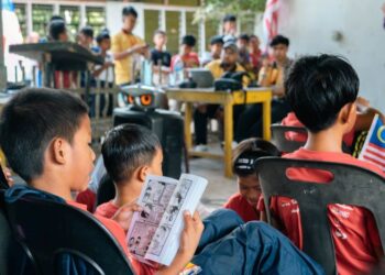 PENDIDIKAN bukan sekadar ilmu tetapi benteng masa hadapan bagi anak-anak terpinggir.
